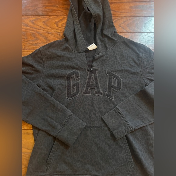 GAP Girls Charcoal Cheetah Patterned Hoodie Size Medium - Picture 4 of 6